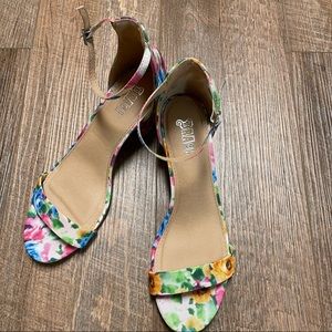 Floral shoes
